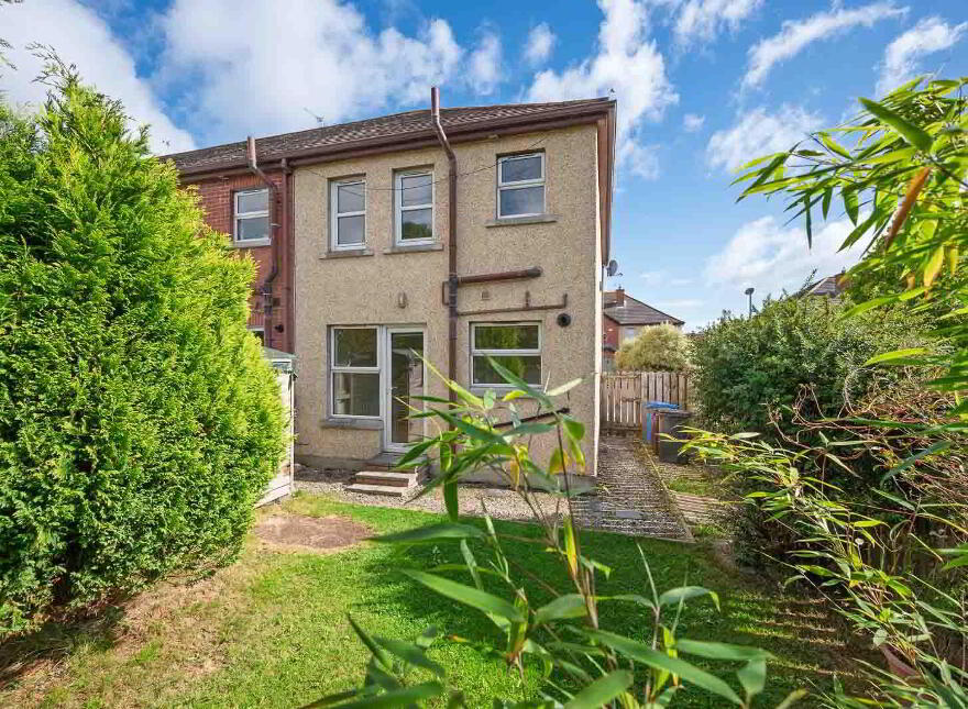 1 Towerview Gardens, Bangor, BT19 6GZ