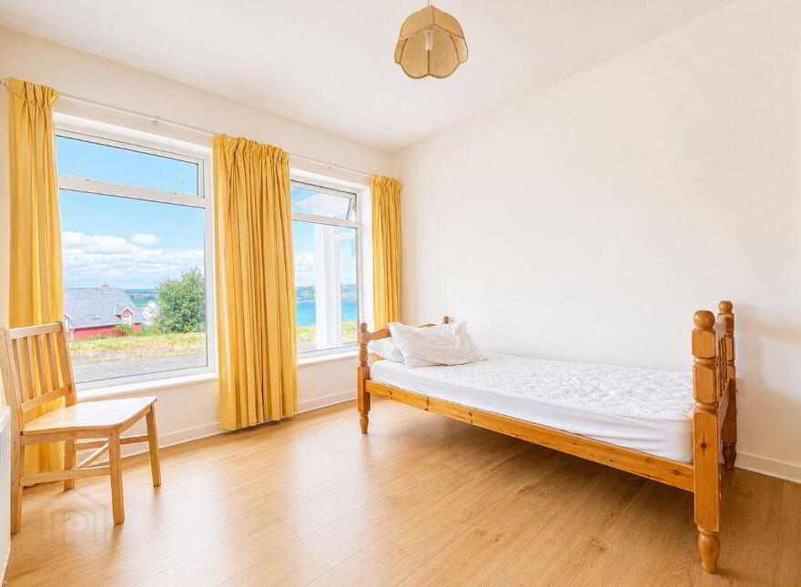Woodpoint, Meadowlands, Courtmacsherry, P72KV76