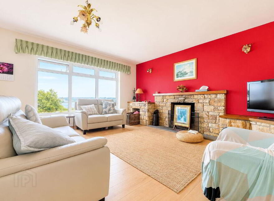 Woodpoint, Meadowlands, Courtmacsherry, P72KV76