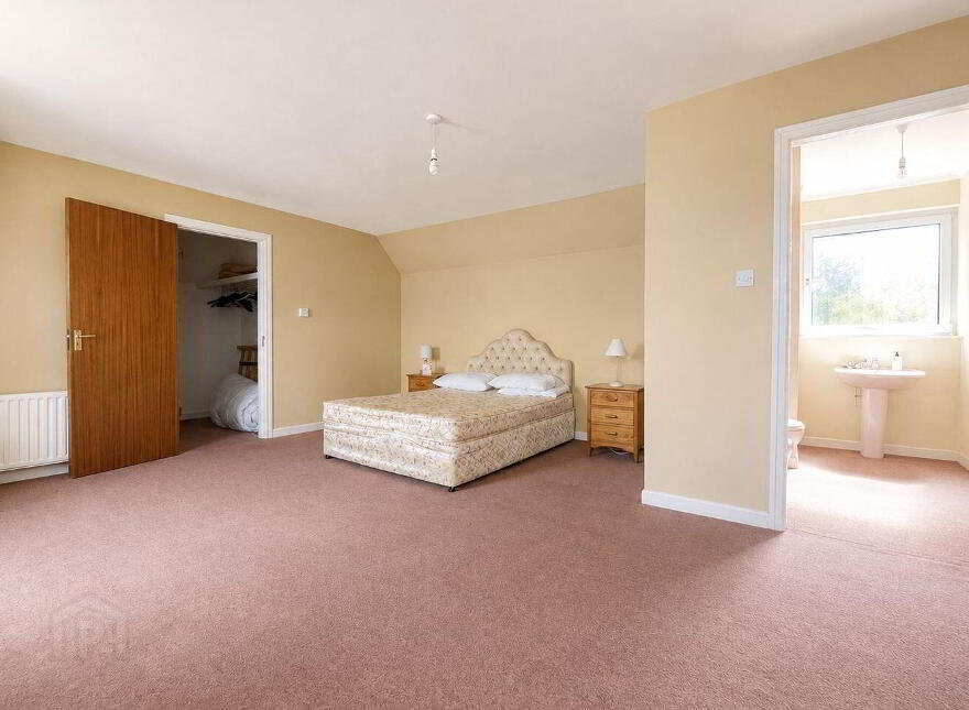 Woodpoint, Meadowlands, Courtmacsherry, P72KV76