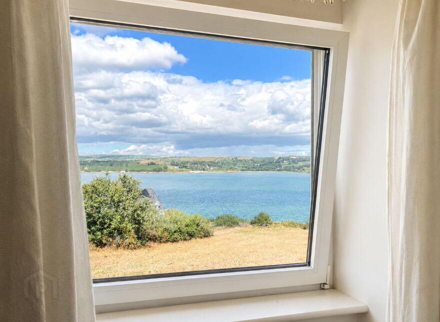 Woodpoint, Meadowlands, Courtmacsherry, P72KV76