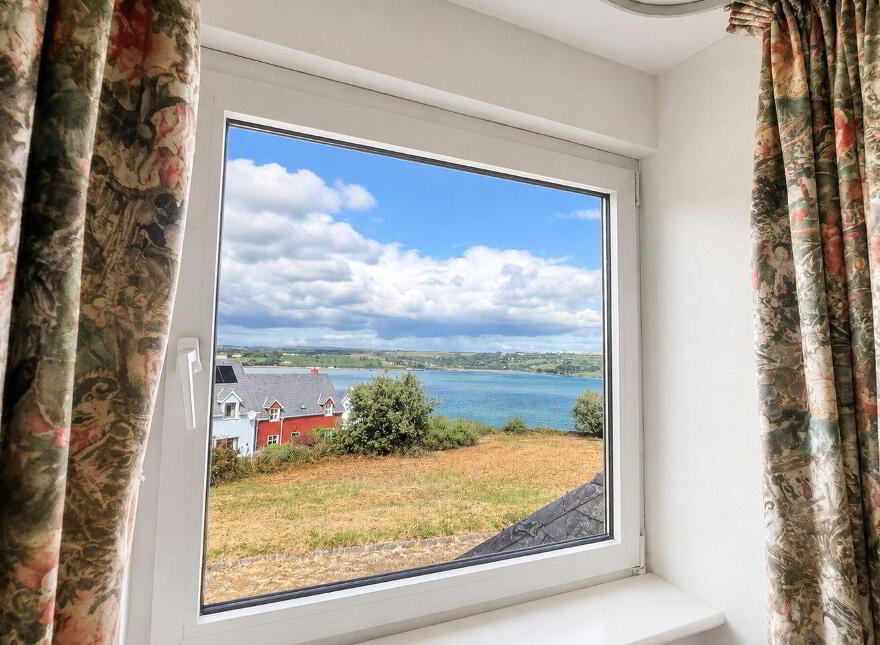 Woodpoint, Meadowlands, Courtmacsherry, P72KV76