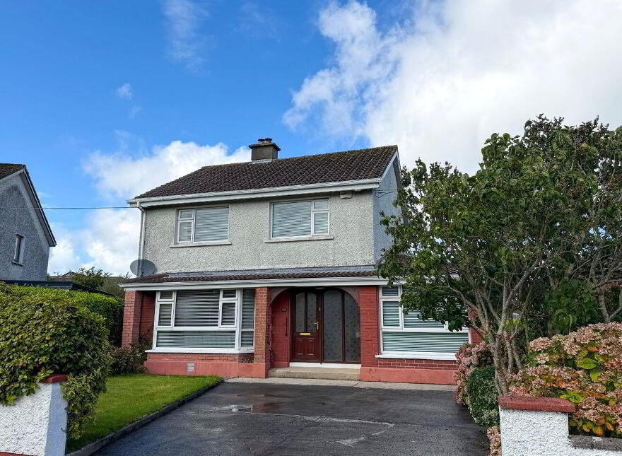 48 Moyola Park, Newcastle, Newcastle, H91KWX7