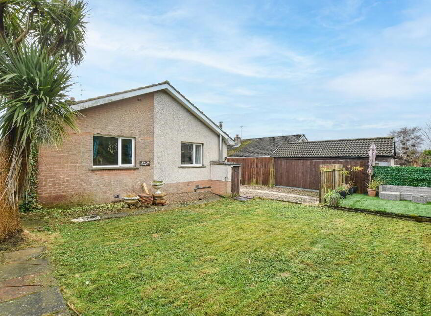 22 Thornleigh Avenue, Newtownards, BT23 8TQ