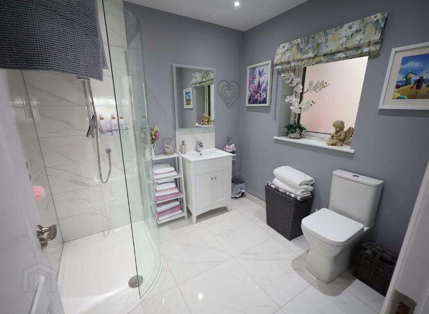 Seabrook, Camden Road, Crosshaven, P43KW86