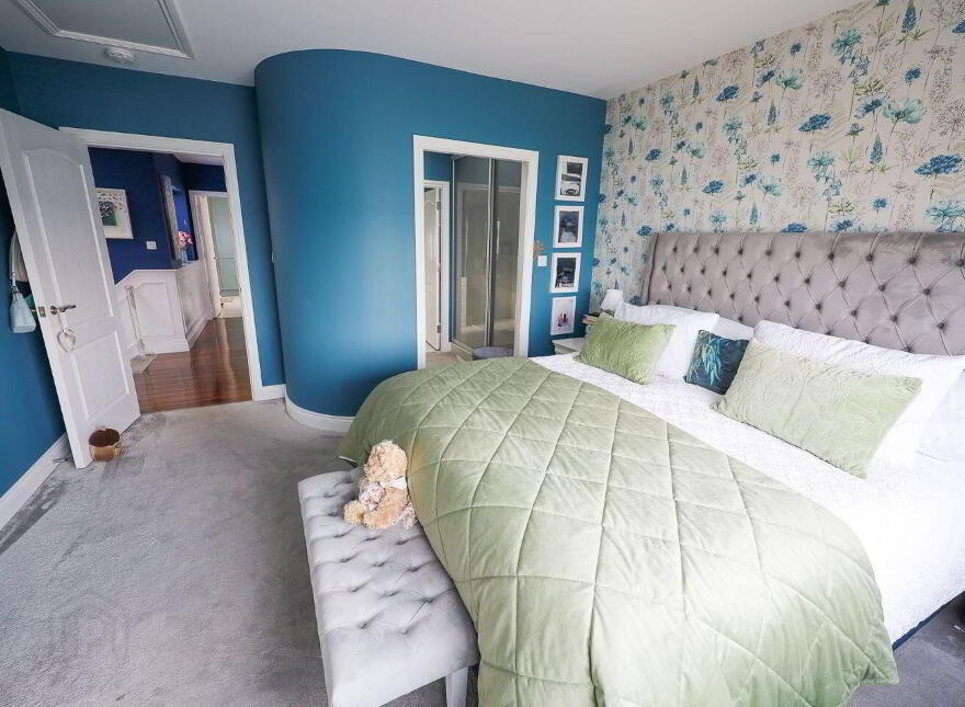 Seabrook, Camden Road, Crosshaven, P43KW86