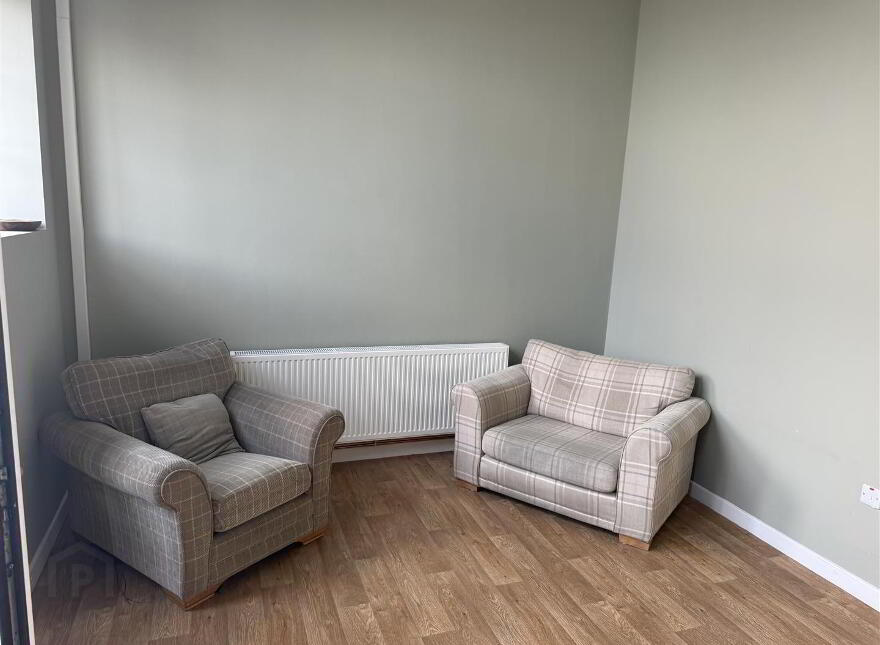 4B Causeway Road, Newcastle, BT33 0DL
