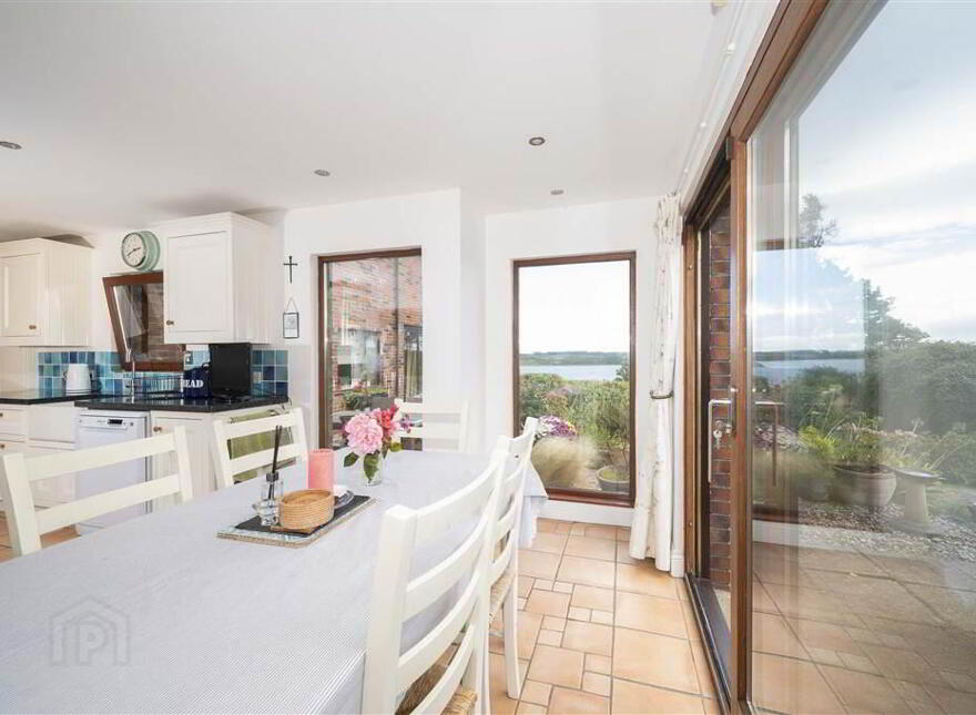 8 Castle View, Dundrum, Newcastle, BT33 0SA