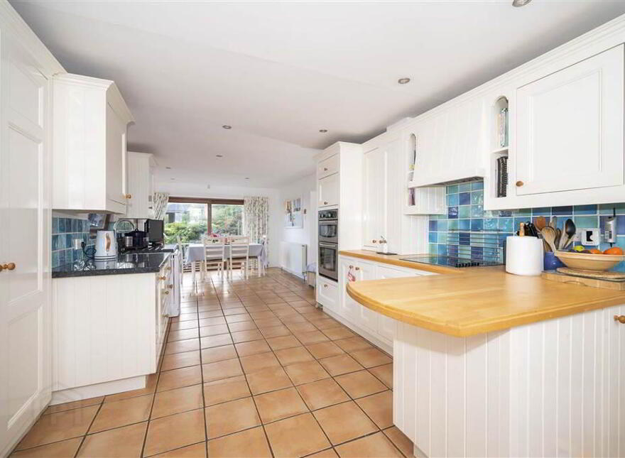 8 Castle View, Dundrum, Newcastle, BT33 0SA