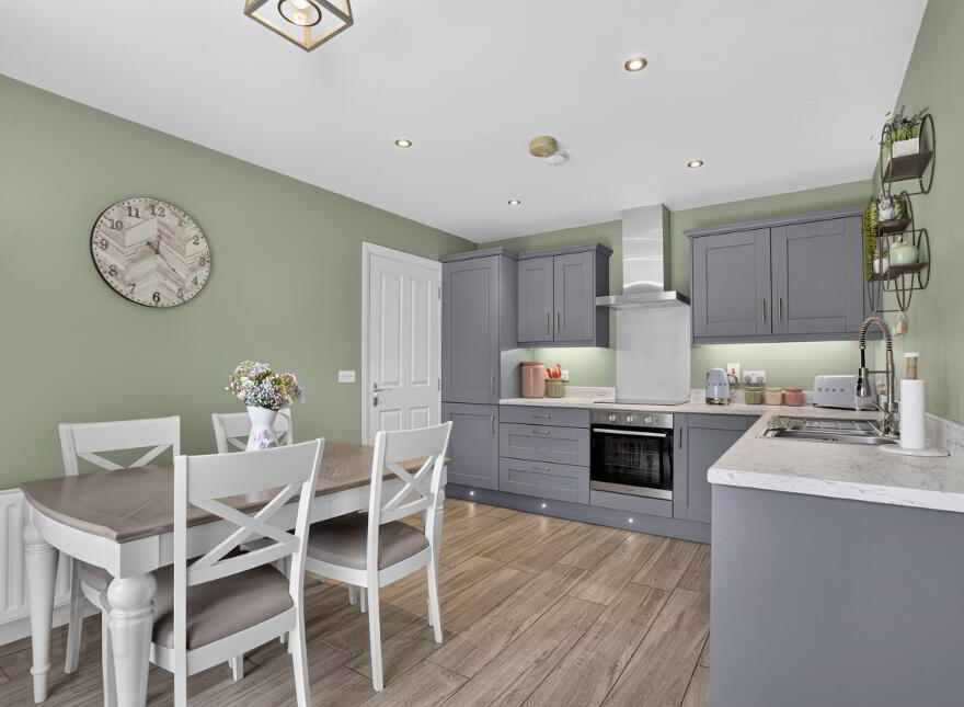 8 Foxton Wood Hill, Ballymena, BT42 4FB