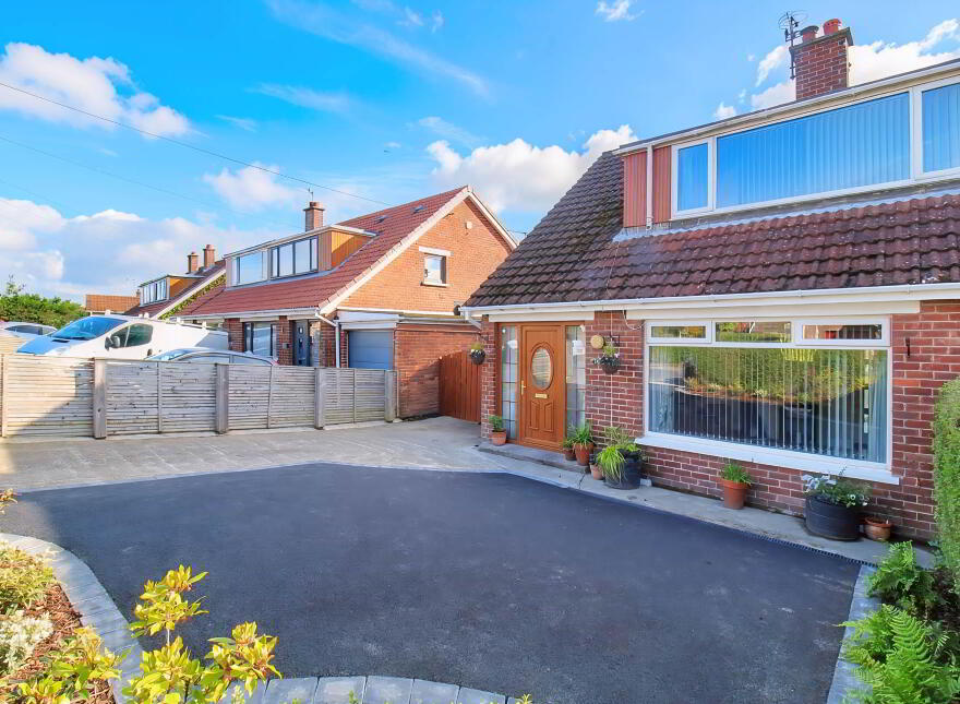 16 Belmont Park, Bangor, BT19 1NJ