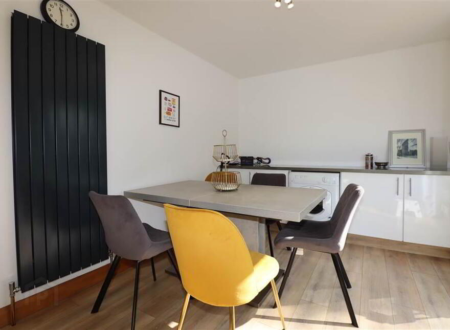 33 Knockdarragh Park, Lisburn, BT28 2XZ
