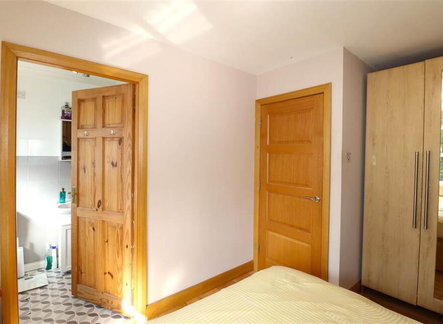 33 Knockdarragh Park, Lisburn, BT28 2XZ