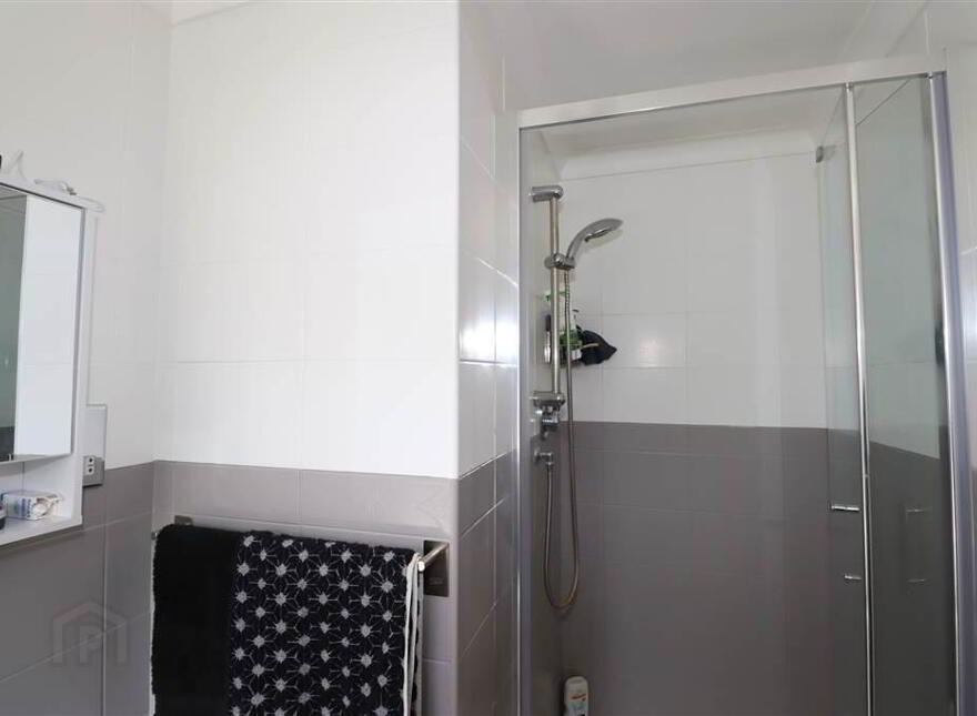 33 Knockdarragh Park, Lisburn, BT28 2XZ