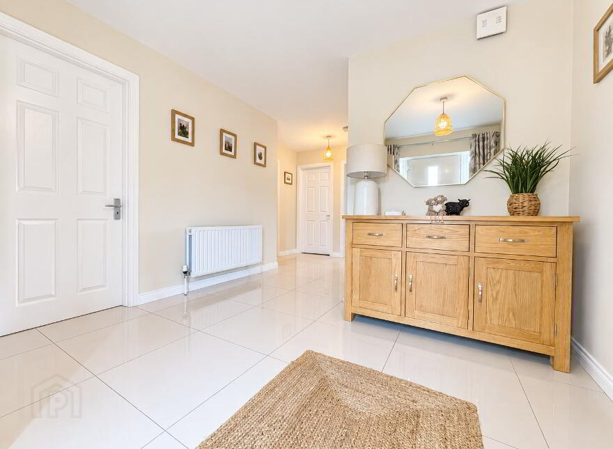 12 Craiganboy Park, Larne, BT40 3DN