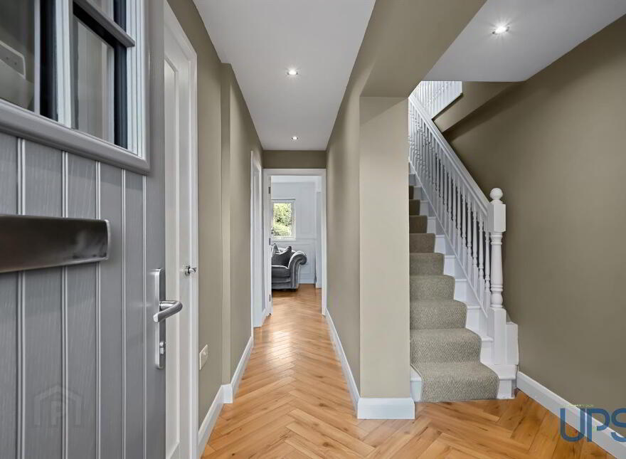 27 Orchardville Gardens, Finaghy Road North, Belfast, BT10 0JU
