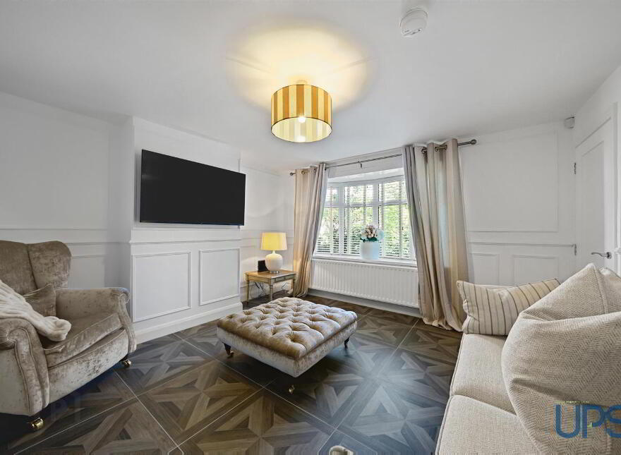 27 Orchardville Gardens, Finaghy Road North, Belfast, BT10 0JU