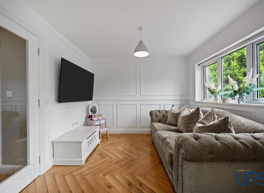 27 Orchardville Gardens, Finaghy Road North, Belfast, BT10 0JU
