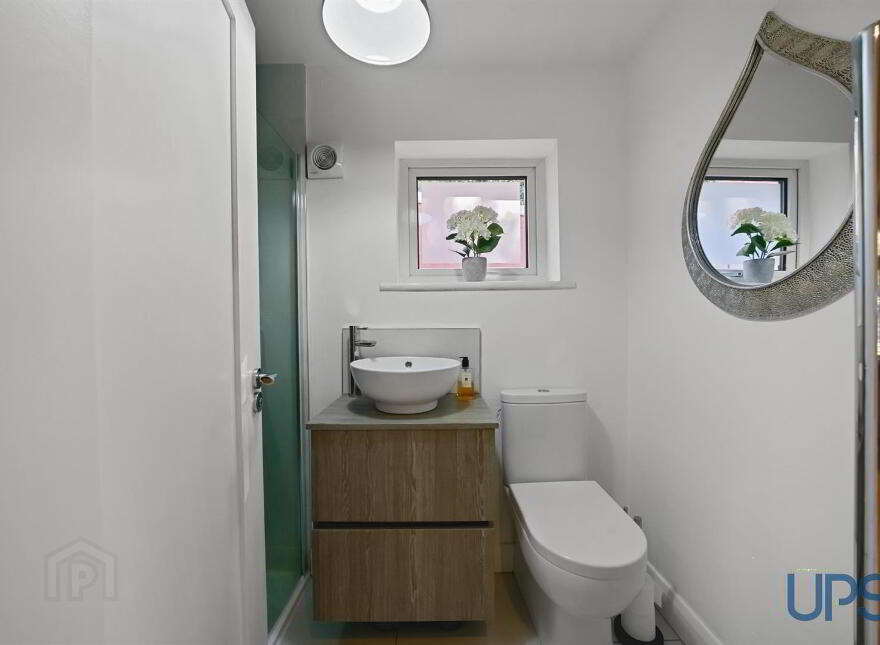 27 Orchardville Gardens, Finaghy Road North, Belfast, BT10 0JU
