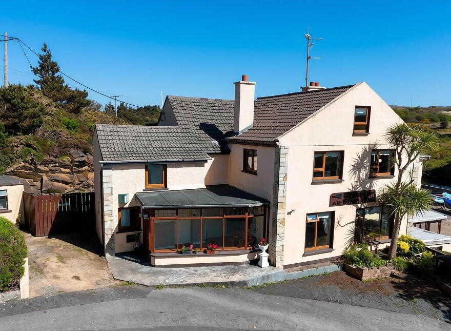 Bunbeg House, Harbour Road, Bun Beag, An Bun Beag, F92PX80