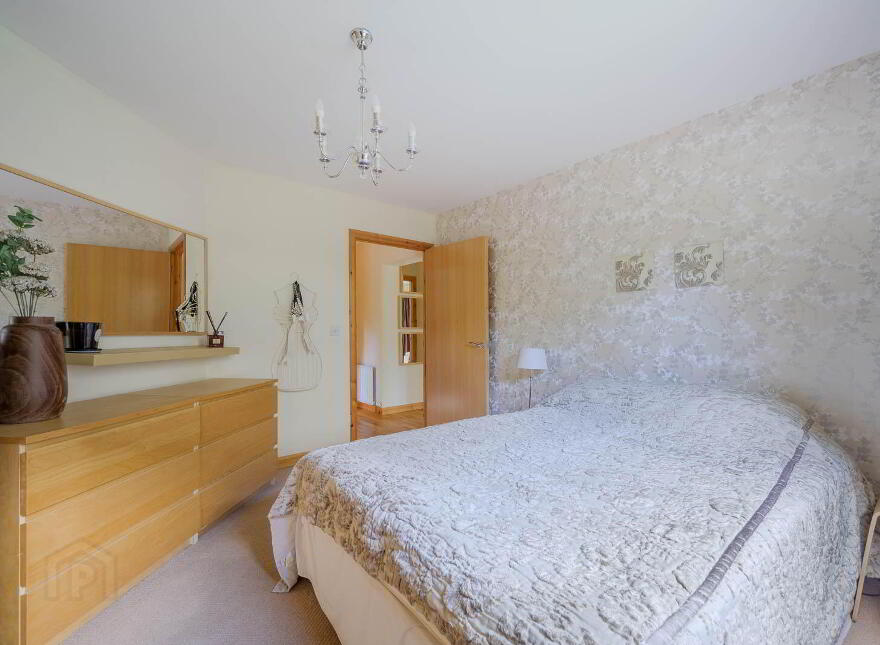 5 Shaftesbury Drive, Bangor, BT20 3GF