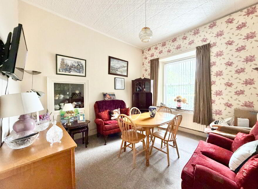 14 Castle Place, Omagh, BT78 5ER