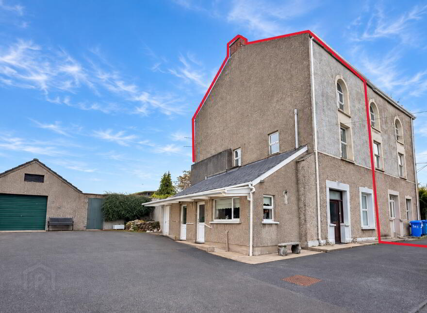 14 Castle Place, Omagh, BT78 5ER