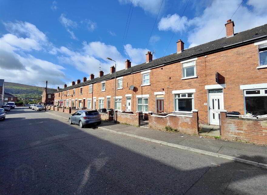 24 Glenside Parade, Belfast, BT14 8AH