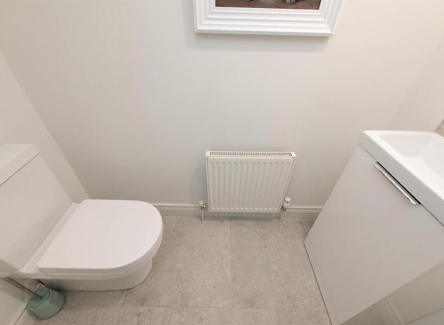 5 Mealough Gardens, Carryduff, Belfast, BT8 8SN