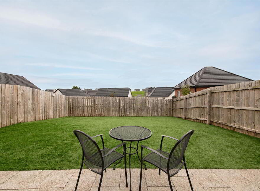 5 Mealough Gardens, Carryduff, Belfast, BT8 8SN