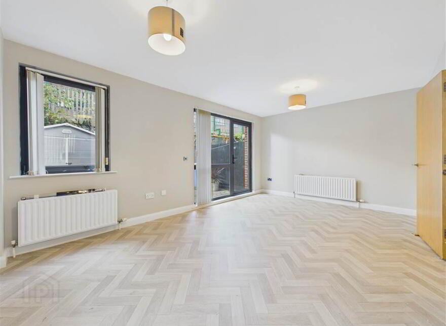 10 Ross Mill Avenue, Belfast, BT13 2QH