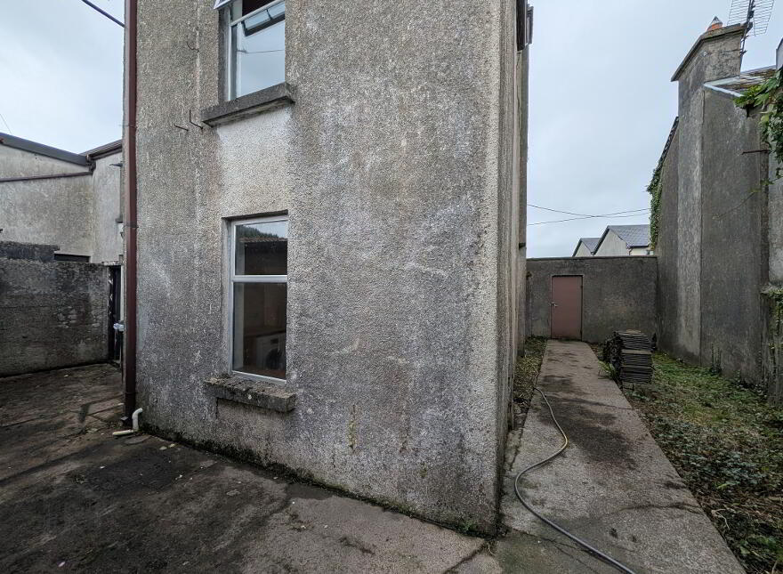 Sation View, Teeling St, Tubbercurry, F91NX22
