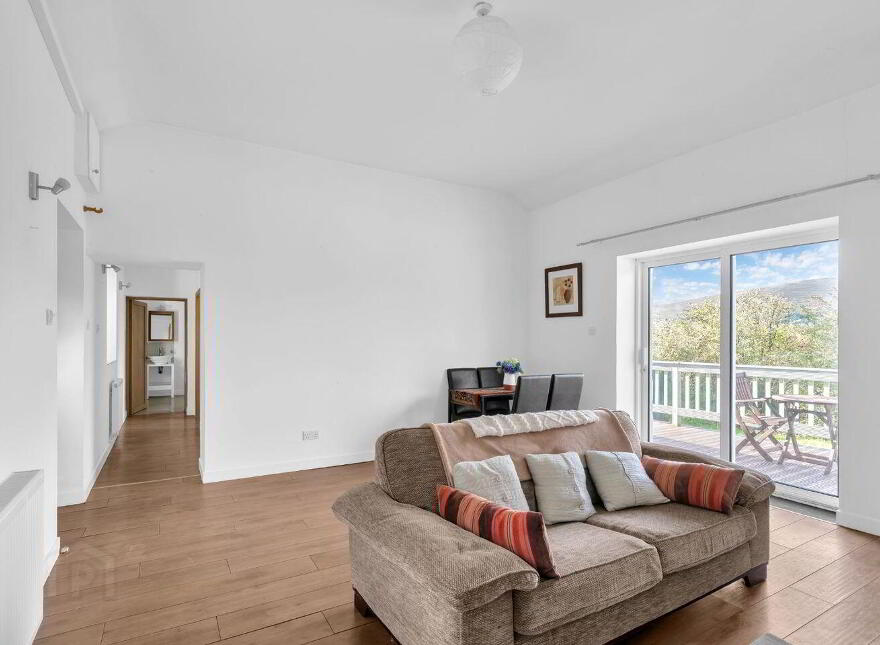 C. 0.97 Cottage On Acre - 0, 39 HA, Athdown, Manor Kilbride, Blessington, W91X4H0