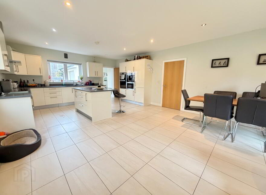 4 Three Trees Manor, Broughshane, Ballymena, BT43 7GY