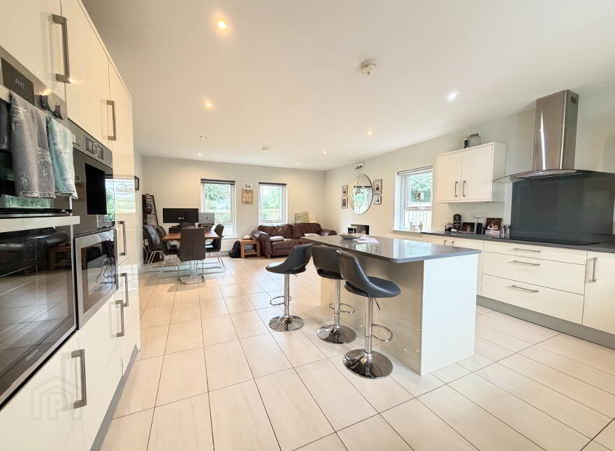 4 Three Trees Manor, Broughshane, Ballymena, BT43 7GY