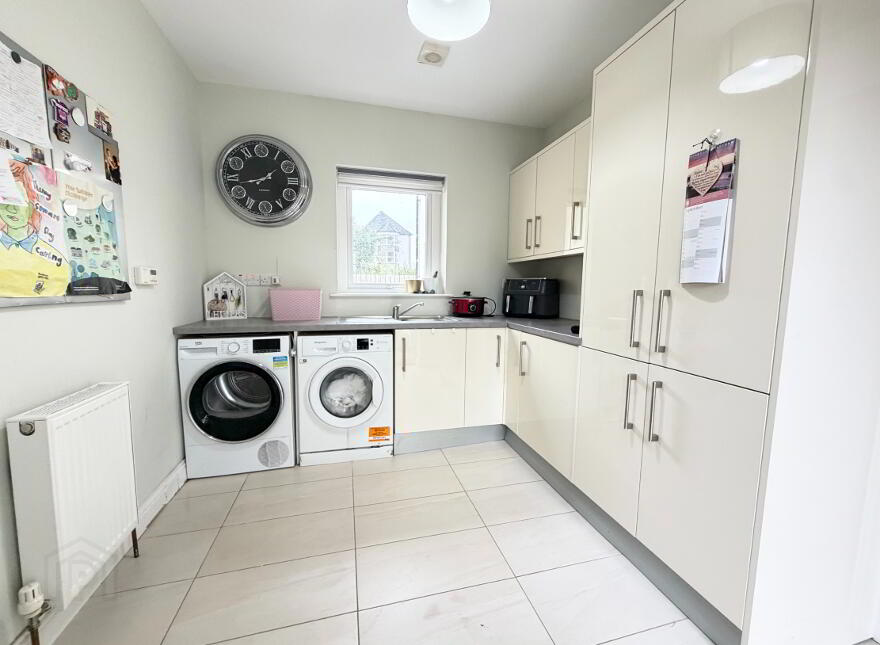 4 Three Trees Manor, Broughshane, Ballymena, BT43 7GY