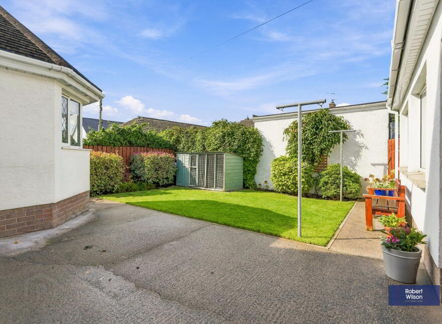 4 Regency Manor, Dollingstown, BT66 7JG