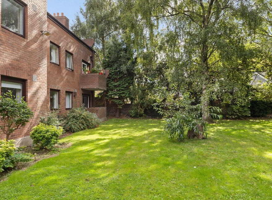 9 Gilford Pines, Gilford Road, Sandymount, Dublin 4, D04FV08