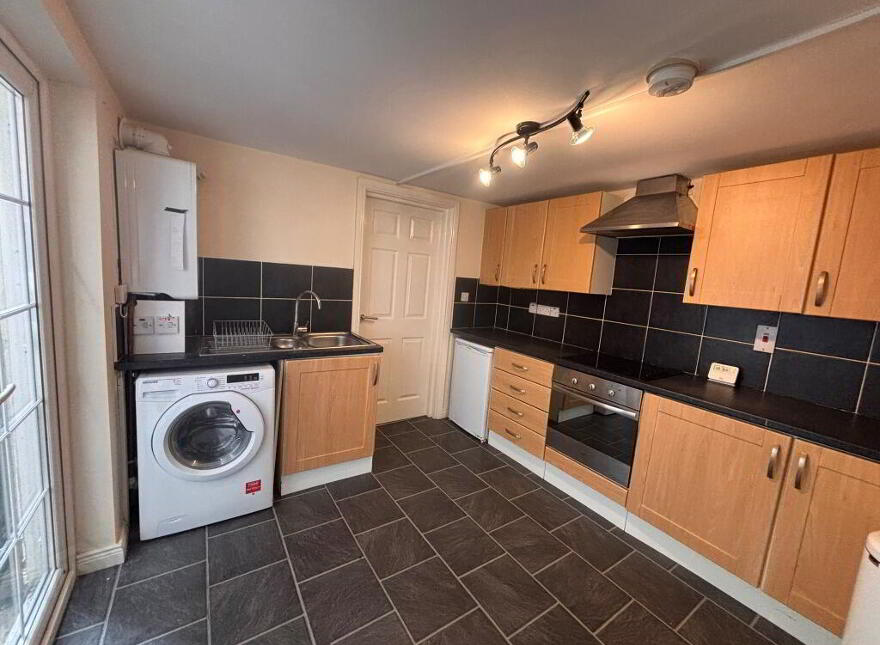 14 Glandore Avenue, Belfast, BT15 3FB