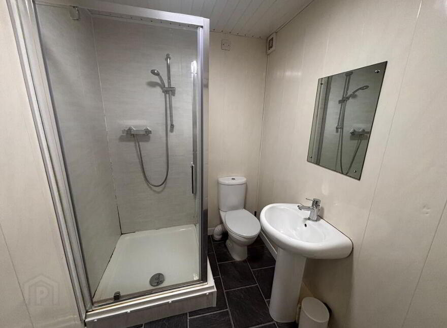 14 Glandore Avenue, Belfast, BT15 3FB