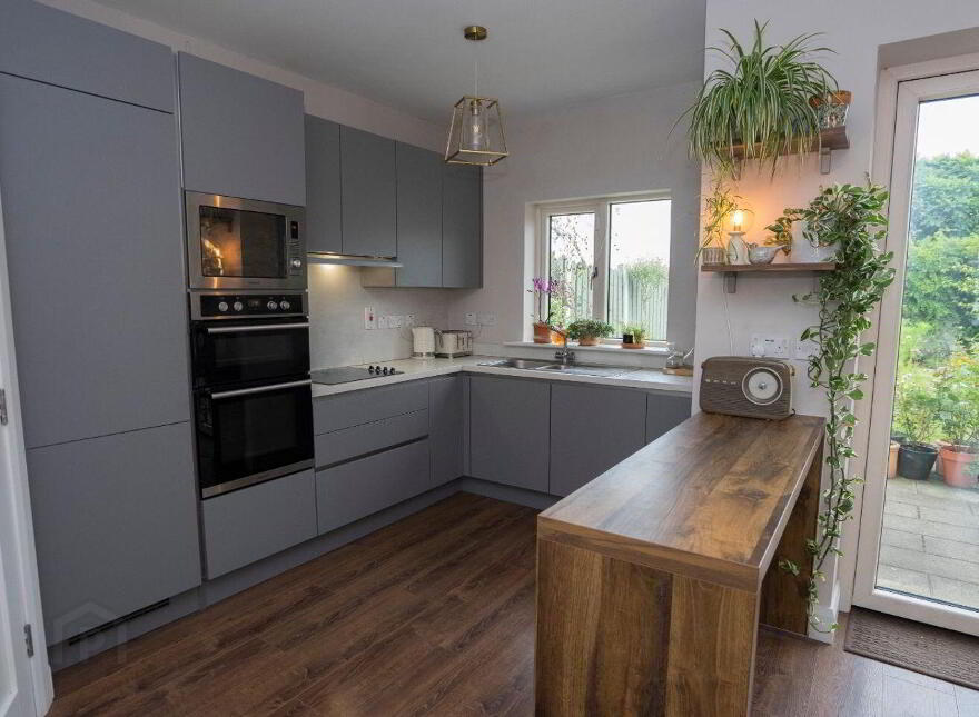 21 Seaview Square, Cnoc, Blackrock, A91WKT4