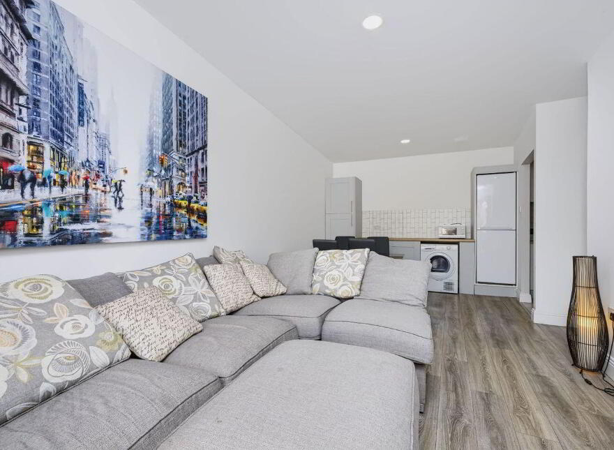 Apartment 7 Bow Bridge House ( With Parking Space, Kilmainham, Kilmainham, D08Y642