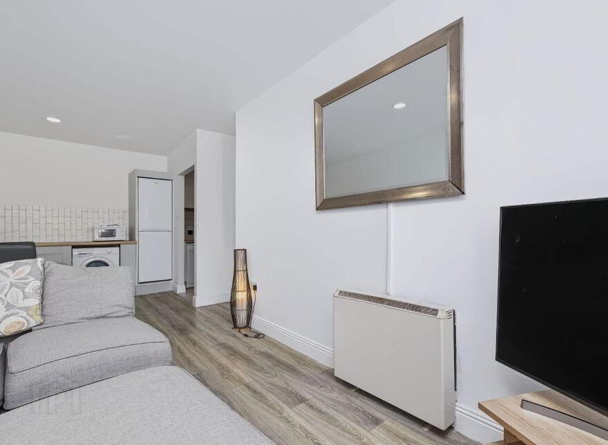 Apartment 7 Bow Bridge House ( With Parking Space, Kilmainham, Kilmainham, D08Y642