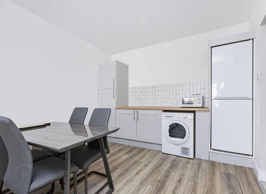 Apartment 7 Bow Bridge House ( With Parking Space, Kilmainham, Kilmainham, D08Y642