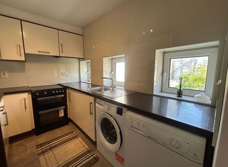 Apartment 38 Block B South Terrace Court, Cork City Centre, T12TP44