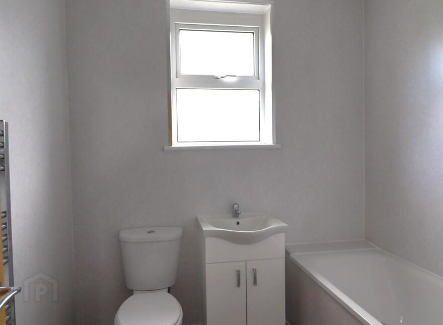 99 Glassdrumman Road, Annalong, BT34 4QJ