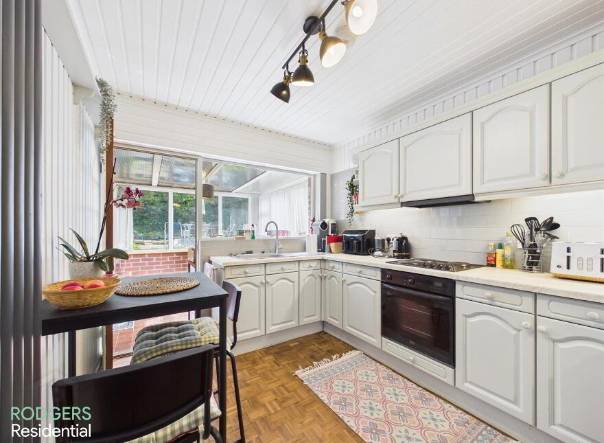 12 Beechill Park East, Belfast, BT8 6NX
