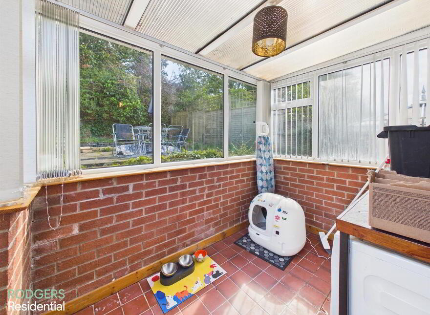 12 Beechill Park East, Belfast, BT8 6NX