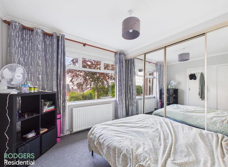 12 Beechill Park East, Belfast, BT8 6NX