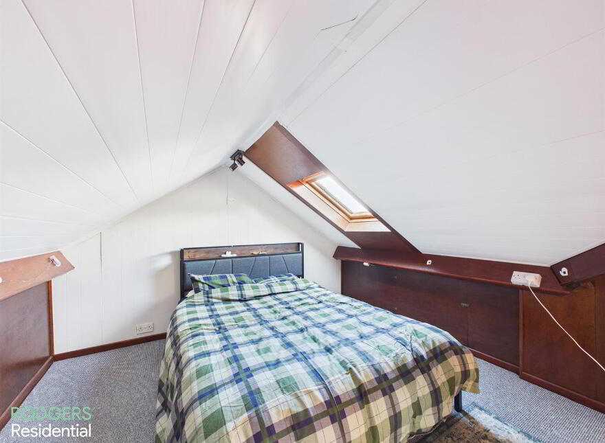 12 Beechill Park East, Belfast, BT8 6NX